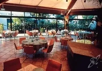 Acacia Marina 4*